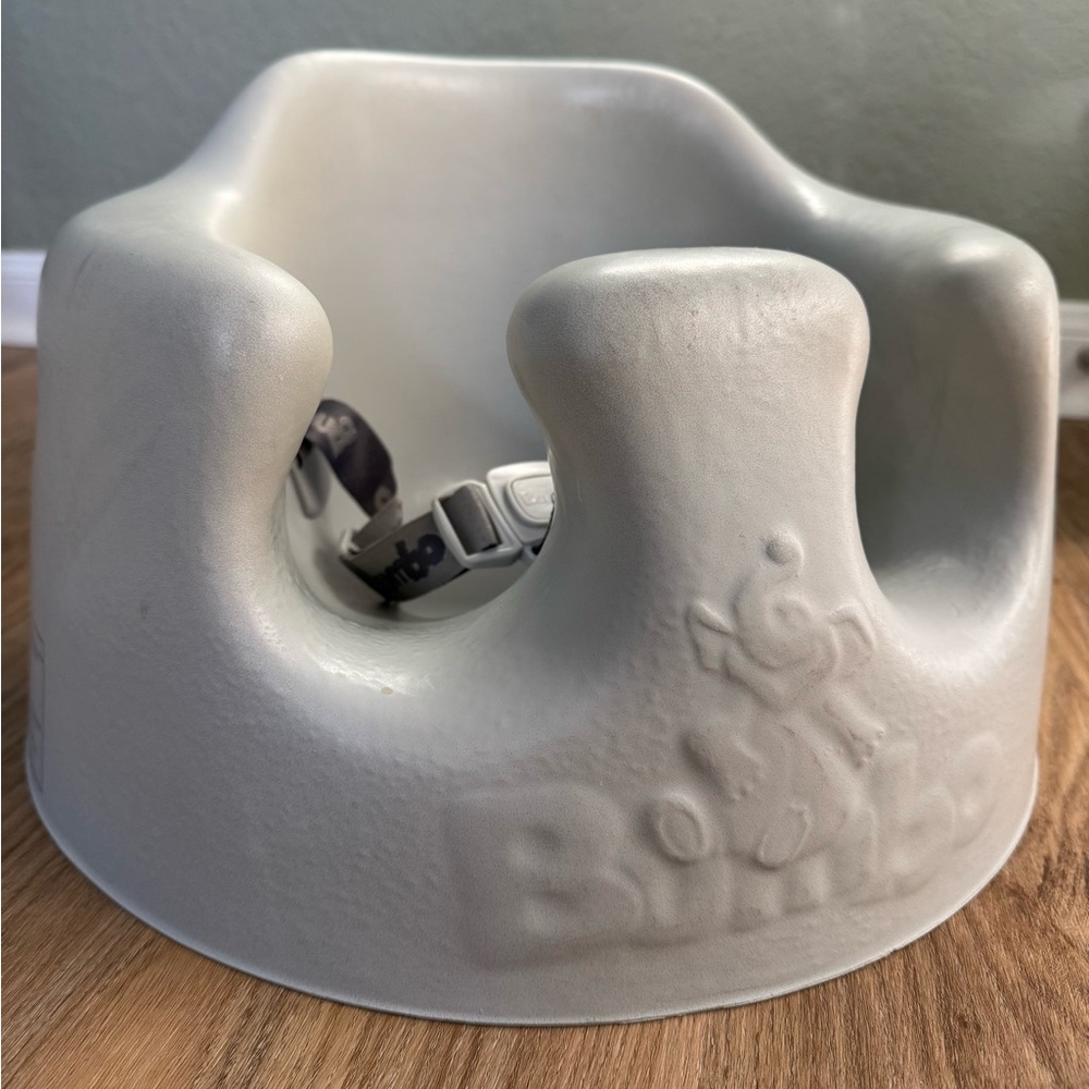 Bumbo Floor Seat